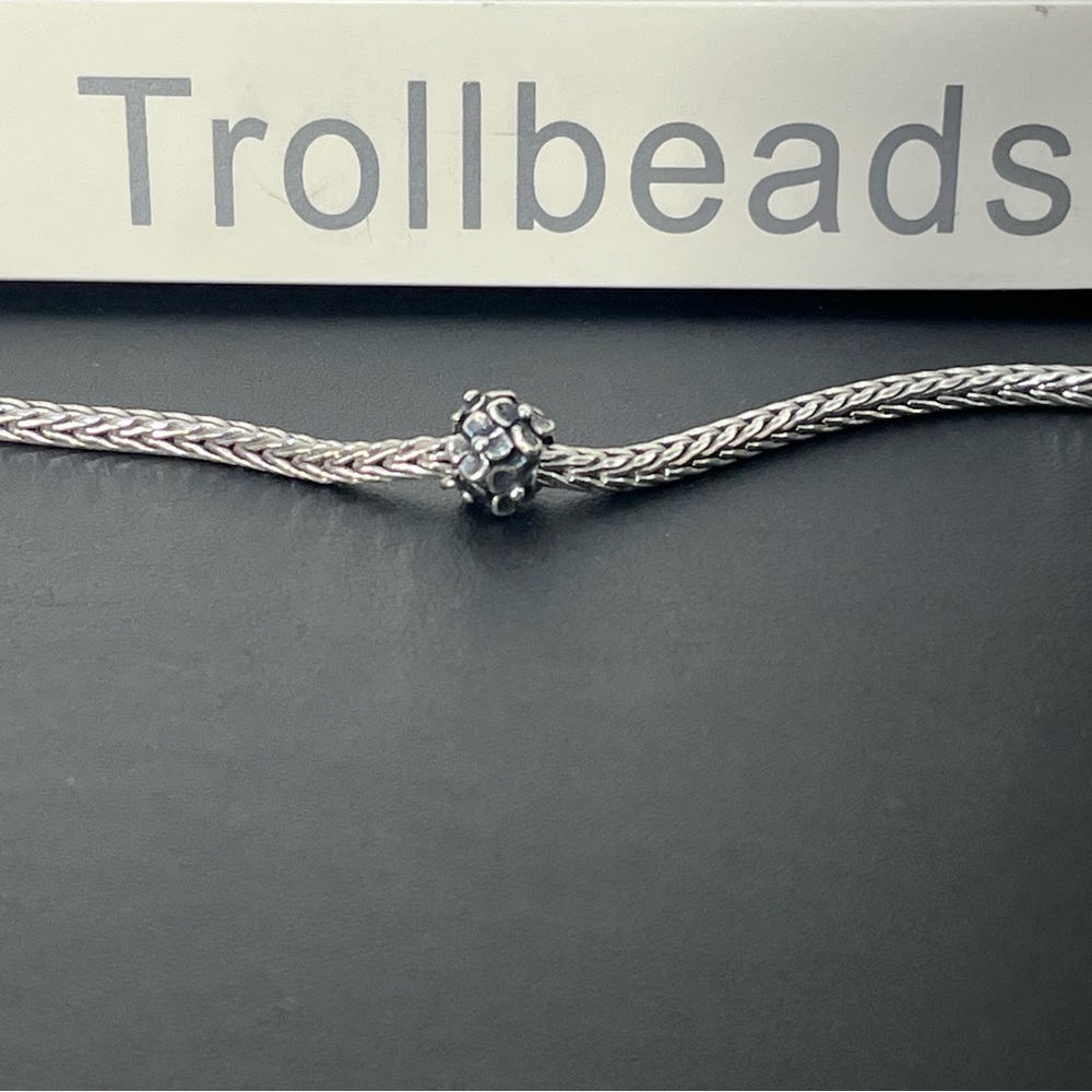 Trollbeads Hydrangea Bead